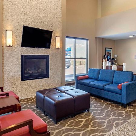 Edgewood Comfort Inn & Suites מראה חיצוני תמונה