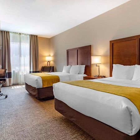 Edgewood Comfort Inn & Suites מראה חיצוני תמונה