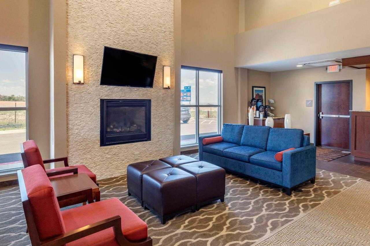 Edgewood Comfort Inn & Suites מראה חיצוני תמונה