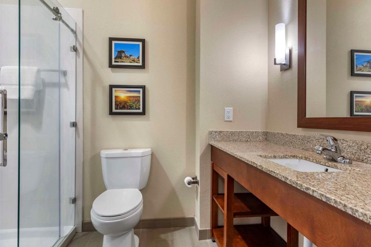 Edgewood Comfort Inn & Suites מראה חיצוני תמונה